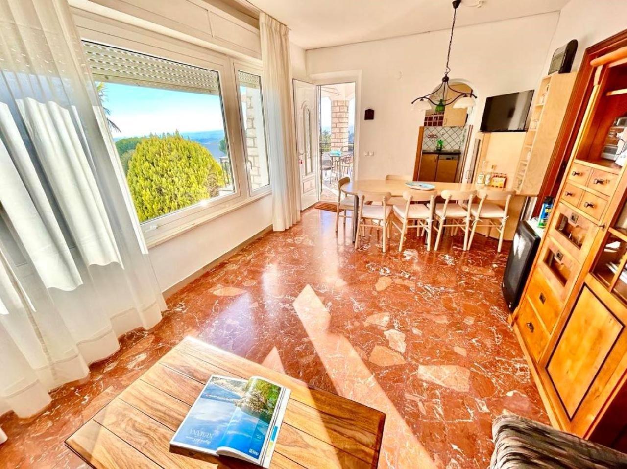 Villa Edith - Stupenda Villa Con Terrazzo Vista Mare E Spiaggia Inclusa Numana Buitenkant foto