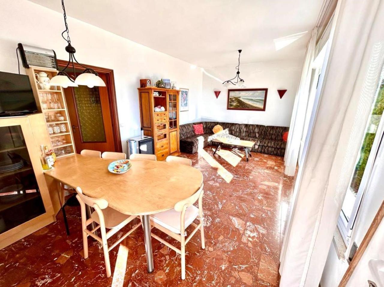 Villa Edith - Stupenda Villa Con Terrazzo Vista Mare E Spiaggia Inclusa Numana Buitenkant foto